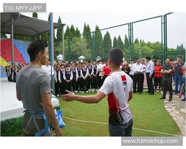 成都攀岩队灵活性对比分析揭示训练策略与表现差异 成都攀岩队灵活性对比分析揭示训练策略与表现差异